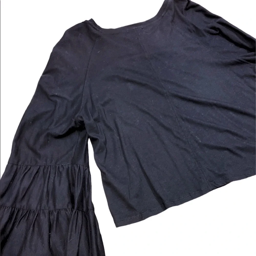 Snappy turtle small black boho bell sleeves top